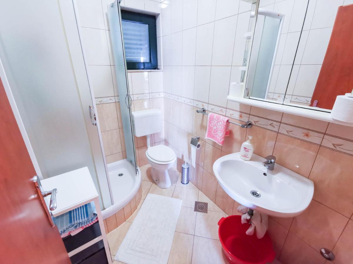 Apartments Vukovic Vanja Makarska Kültér fotó